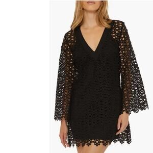 TRINA TURK Chateau Long Sleeve Lace Cover-Up Dress Black Size MEDIUM NWT